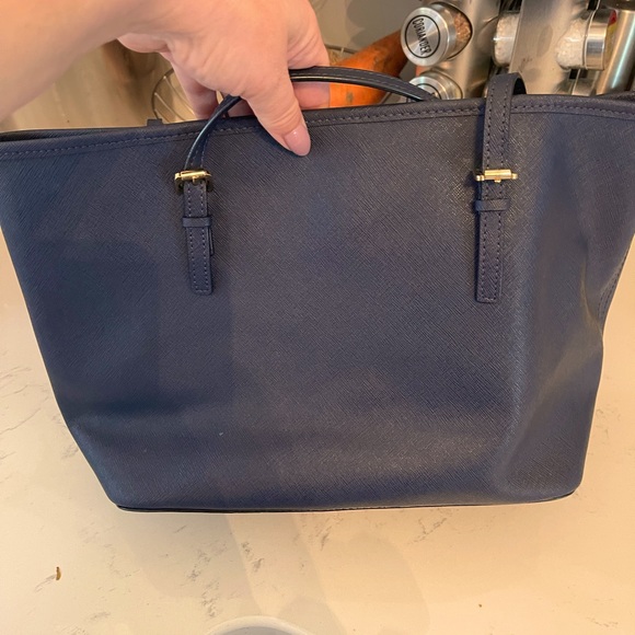 Authentic Navy Blue Saffiano Leather MK Purse. - Picture 3 of 4